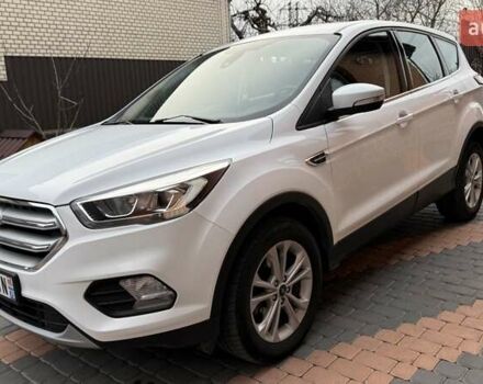 Білий Форд Куга, об'ємом двигуна 2 л та пробігом 187 тис. км за 16963 $, фото 11 на Automoto.ua