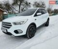 Білий Форд Куга, об'ємом двигуна 1.5 л та пробігом 100 тис. км за 15000 $, фото 1 на Automoto.ua