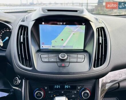 Білий Форд Куга, об'ємом двигуна 2 л та пробігом 140 тис. км за 18500 $, фото 57 на Automoto.ua