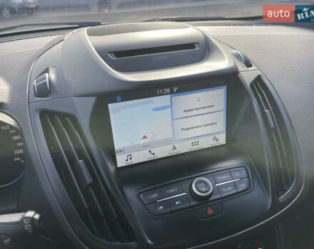 Білий Форд Куга, об'ємом двигуна 2 л та пробігом 248 тис. км за 17500 $, фото 36 на Automoto.ua