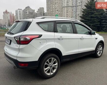 Белый Форд Куга, объемом двигателя 1.5 л и пробегом 91 тыс. км за 17500 $, фото 9 на Automoto.ua
