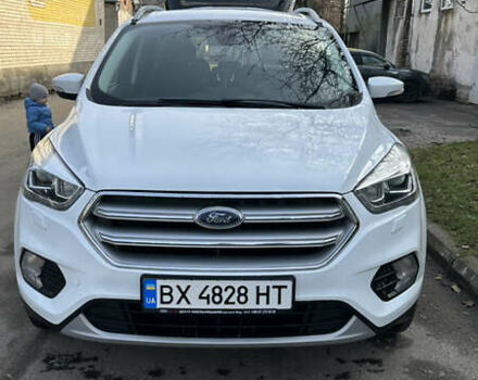 Белый Форд Куга, объемом двигателя 1.5 л и пробегом 102 тыс. км за 19500 $, фото 36 на Automoto.ua