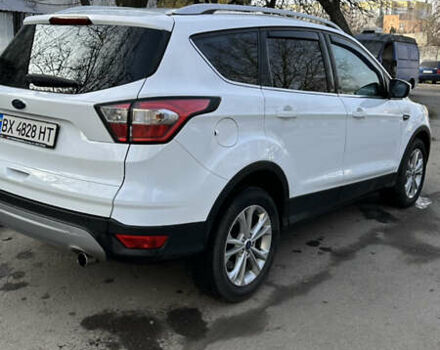Белый Форд Куга, объемом двигателя 1.5 л и пробегом 102 тыс. км за 19500 $, фото 5 на Automoto.ua