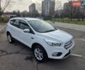 Белый Форд Куга, объемом двигателя 2 л и пробегом 134 тыс. км за 18950 $, фото 6 на Automoto.ua