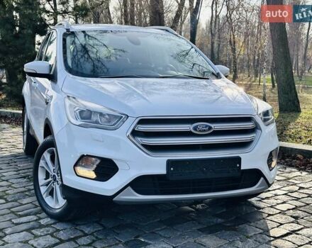 Білий Форд Куга, об'ємом двигуна 2 л та пробігом 140 тис. км за 18500 $, фото 2 на Automoto.ua