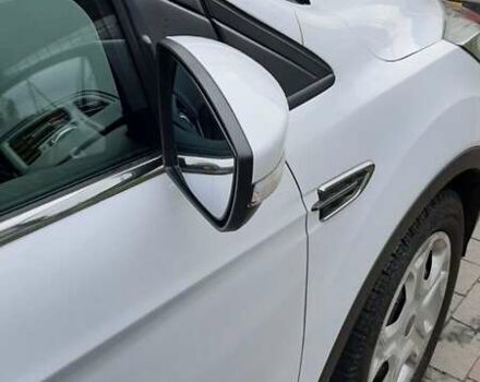 Белый Форд Куга, объемом двигателя 1.5 л и пробегом 35 тыс. км за 19500 $, фото 5 на Automoto.ua