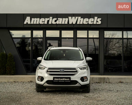 Білий Форд Куга, об'ємом двигуна 1.5 л та пробігом 88 тис. км за 18900 $, фото 1 на Automoto.ua