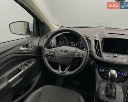 Білий Форд Куга, об'ємом двигуна 2 л та пробігом 45 тис. км за 23104 $, фото 16 на Automoto.ua