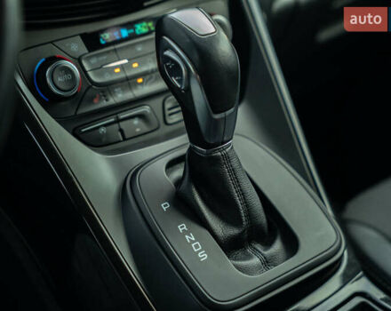 Білий Форд Куга, об'ємом двигуна 1.5 л та пробігом 88 тис. км за 18900 $, фото 23 на Automoto.ua