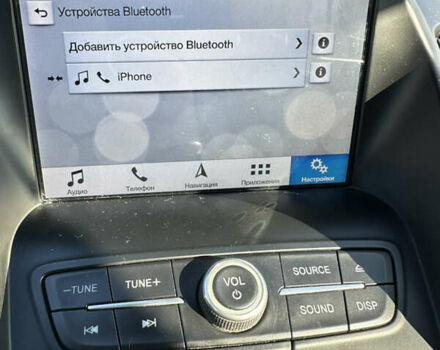 Белый Форд Куга, объемом двигателя 1.5 л и пробегом 110 тыс. км за 17000 $, фото 8 на Automoto.ua