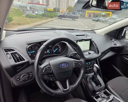 Форд Куга 2019 в Киеве на Automoto.ua Белый Форд Куга, объемом двигателя 2 л и пробегом 133 тыс. км за 19500 $, фото 17 на Automoto.ua