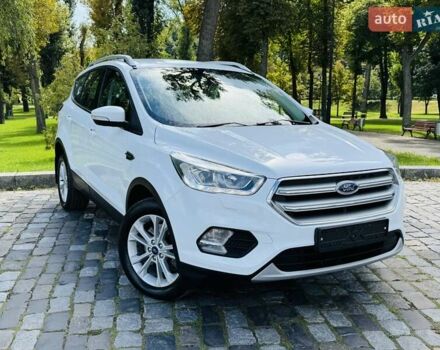 Білий Форд Куга, об'ємом двигуна 2 л та пробігом 140 тис. км за 19500 $, фото 29 на Automoto.ua