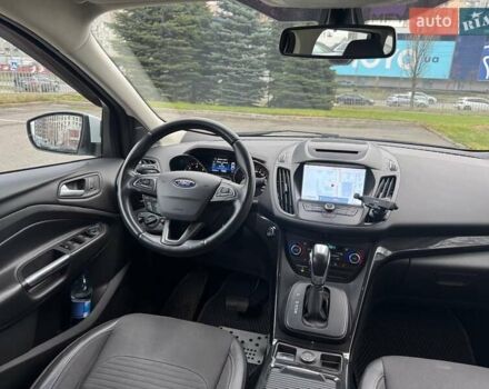 Белый Форд Куга, объемом двигателя 1.5 л и пробегом 91 тыс. км за 17500 $, фото 57 на Automoto.ua