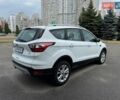 Белый Форд Куга, объемом двигателя 2 л и пробегом 49 тыс. км за 21300 $, фото 6 на Automoto.ua