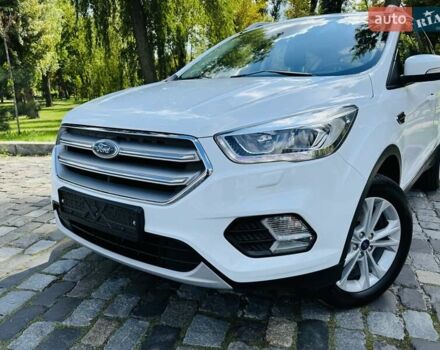 Білий Форд Куга, об'ємом двигуна 2 л та пробігом 140 тис. км за 19500 $, фото 5 на Automoto.ua