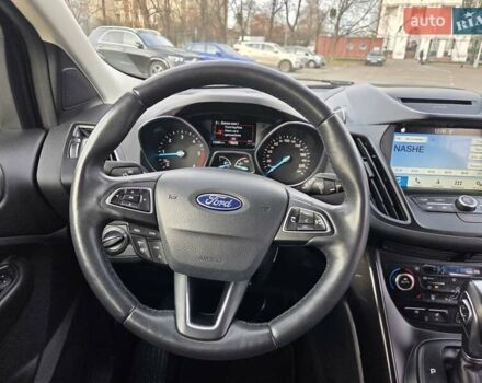 Белый Форд Куга, объемом двигателя 2 л и пробегом 134 тыс. км за 18950 $, фото 10 на Automoto.ua