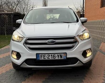 Білий Форд Куга, об'ємом двигуна 2 л та пробігом 187 тис. км за 16963 $, фото 8 на Automoto.ua