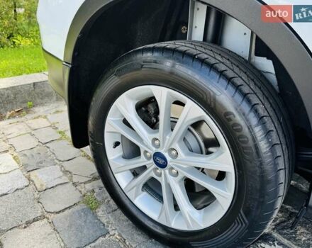 Білий Форд Куга, об'ємом двигуна 2 л та пробігом 140 тис. км за 19500 $, фото 39 на Automoto.ua