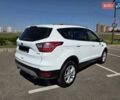 Белый Форд Куга, объемом двигателя 1.5 л и пробегом 51 тыс. км за 19500 $, фото 4 на Automoto.ua