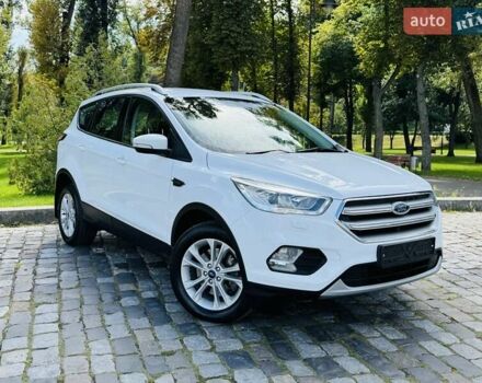 Білий Форд Куга, об'ємом двигуна 2 л та пробігом 140 тис. км за 19500 $, фото 28 на Automoto.ua