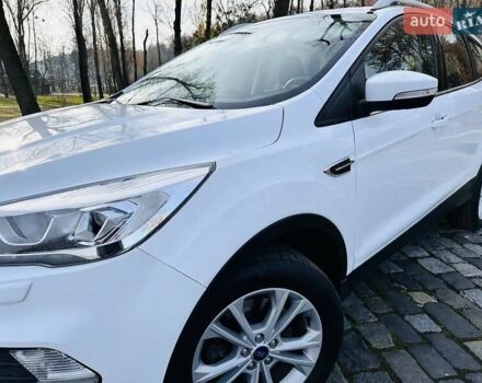 Білий Форд Куга, об'ємом двигуна 2 л та пробігом 140 тис. км за 18500 $, фото 20 на Automoto.ua