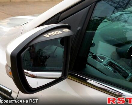 Форд Куга 2019 у Южноукраинске на Automoto.ua Білий Форд Куга, об'ємом двигуна 1.5 л та пробігом 75 тис. км за 17500 $, фото 8 на Automoto.ua