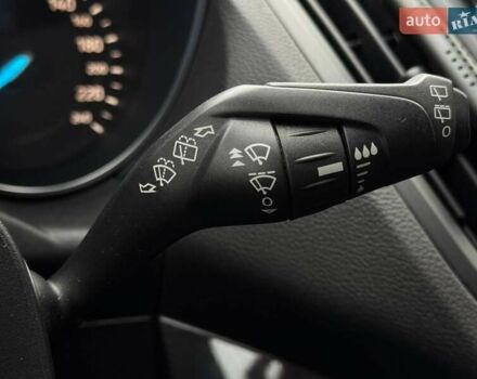 Белый Форд Куга, объемом двигателя 2 л и пробегом 184 тыс. км за 18700 $, фото 35 на Automoto.ua