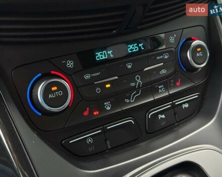 Белый Форд Куга, объемом двигателя 2 л и пробегом 184 тыс. км за 18700 $, фото 39 на Automoto.ua