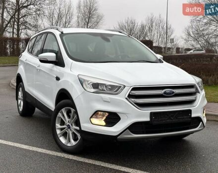 Белый Форд Куга, объемом двигателя 2 л и пробегом 70 тыс. км за 20500 $, фото 13 на Automoto.ua