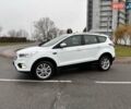 Белый Форд Куга, объемом двигателя 2 л и пробегом 70 тыс. км за 20500 $, фото 3 на Automoto.ua