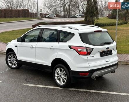 Белый Форд Куга, объемом двигателя 2 л и пробегом 70 тыс. км за 20500 $, фото 21 на Automoto.ua