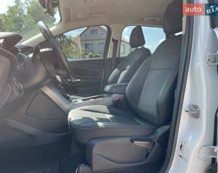 Белый Форд Куга, объемом двигателя 1.5 л и пробегом 85 тыс. км за 16490 $, фото 9 на Automoto.ua