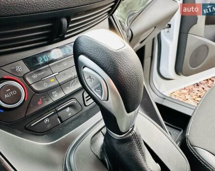 Білий Форд Куга, об'ємом двигуна 2 л та пробігом 140 тис. км за 18500 $, фото 54 на Automoto.ua