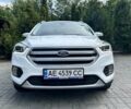 Белый Форд Куга, объемом двигателя 1.5 л и пробегом 49 тыс. км за 18500 $, фото 1 на Automoto.ua