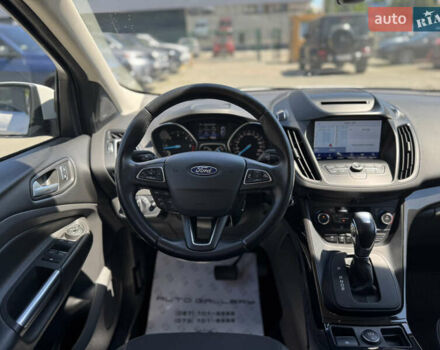 Белый Форд Куга, объемом двигателя 2 л и пробегом 104 тыс. км за 22990 $, фото 14 на Automoto.ua