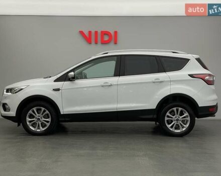 Білий Форд Куга, об'ємом двигуна 2 л та пробігом 45 тис. км за 23104 $, фото 4 на Automoto.ua