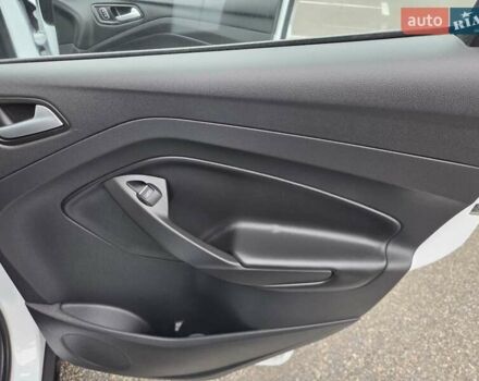 Форд Куга 2019 в Киеве на Automoto.ua Белый Форд Куга, объемом двигателя 2 л и пробегом 133 тыс. км за 19500 $, фото 24 на Automoto.ua