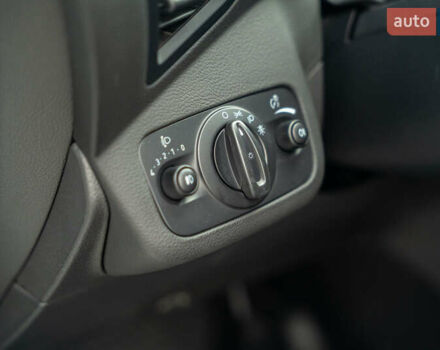 Білий Форд Куга, об'ємом двигуна 1.5 л та пробігом 88 тис. км за 18900 $, фото 13 на Automoto.ua