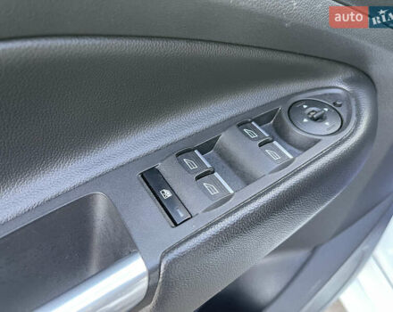 Білий Форд Куга, об'ємом двигуна 2 л та пробігом 248 тис. км за 17500 $, фото 14 на Automoto.ua