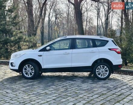 Білий Форд Куга, об'ємом двигуна 2 л та пробігом 140 тис. км за 18500 $, фото 12 на Automoto.ua