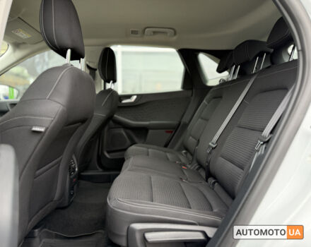 Белый Форд Куга, объемом двигателя 2 л и пробегом 94 тыс. км за 24300 $, фото 17 на Automoto.ua