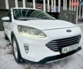 Білий Форд Куга, об'ємом двигуна 1.5 л та пробігом 87 тис. км за 21300 $, фото 1 на Automoto.ua
