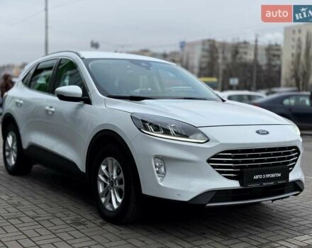 Белый Форд Куга, объемом двигателя 2 л и пробегом 94 тыс. км за 24300 $, фото 8 на Automoto.ua