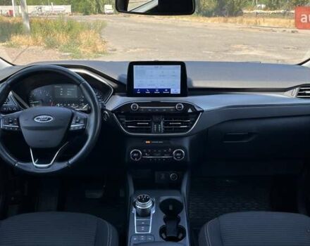 Белый Форд Куга, объемом двигателя 1.5 л и пробегом 86 тыс. км за 22500 $, фото 12 на Automoto.ua