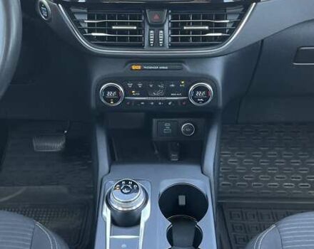 Белый Форд Куга, объемом двигателя 1.5 л и пробегом 86 тыс. км за 22500 $, фото 14 на Automoto.ua