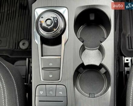 Белый Форд Куга, объемом двигателя 2 л и пробегом 94 тыс. км за 24300 $, фото 19 на Automoto.ua