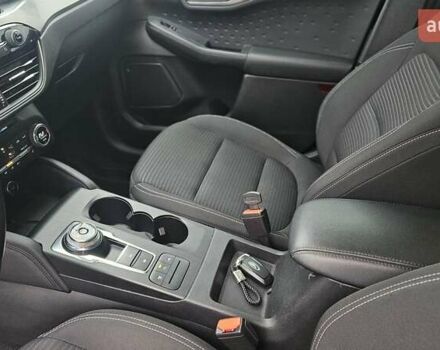 Білий Форд Куга, об'ємом двигуна 2 л та пробігом 209 тис. км за 20300 $, фото 20 на Automoto.ua