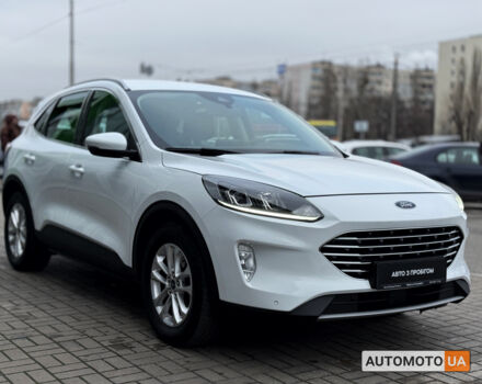 Белый Форд Куга, объемом двигателя 2 л и пробегом 94 тыс. км за 24300 $, фото 21 на Automoto.ua