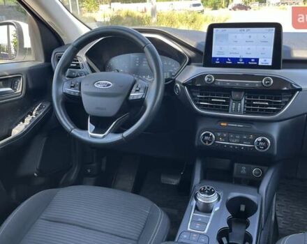 Белый Форд Куга, объемом двигателя 1.5 л и пробегом 86 тыс. км за 22500 $, фото 16 на Automoto.ua