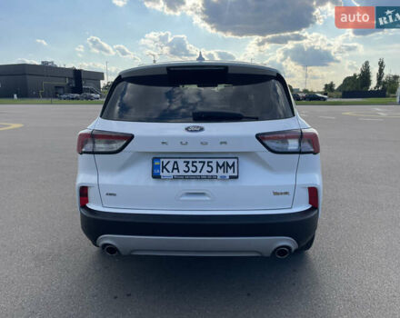 Белый Форд Куга, объемом двигателя 2 л и пробегом 85 тыс. км за 24000 $, фото 5 на Automoto.ua